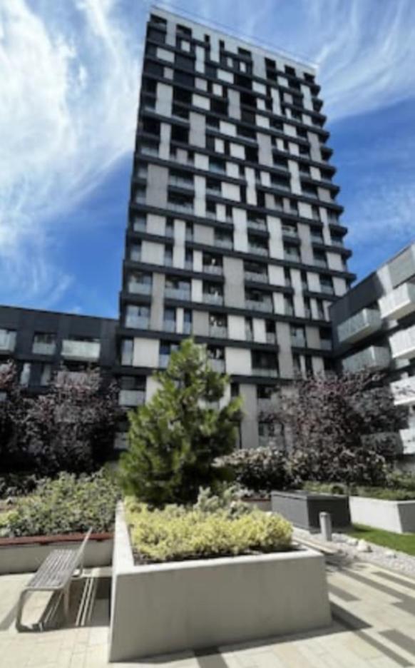 Residence Garden Tower - Parking Praga Zewnętrze zdjęcie